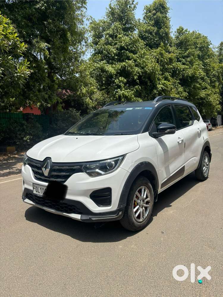 Renault Triber Rxt, 2022, Petrol