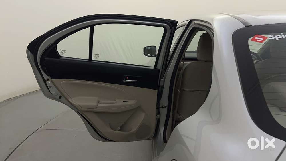 Maruti Suzuki Dzire 1.2 Zxi Amt, 2019, Petrol