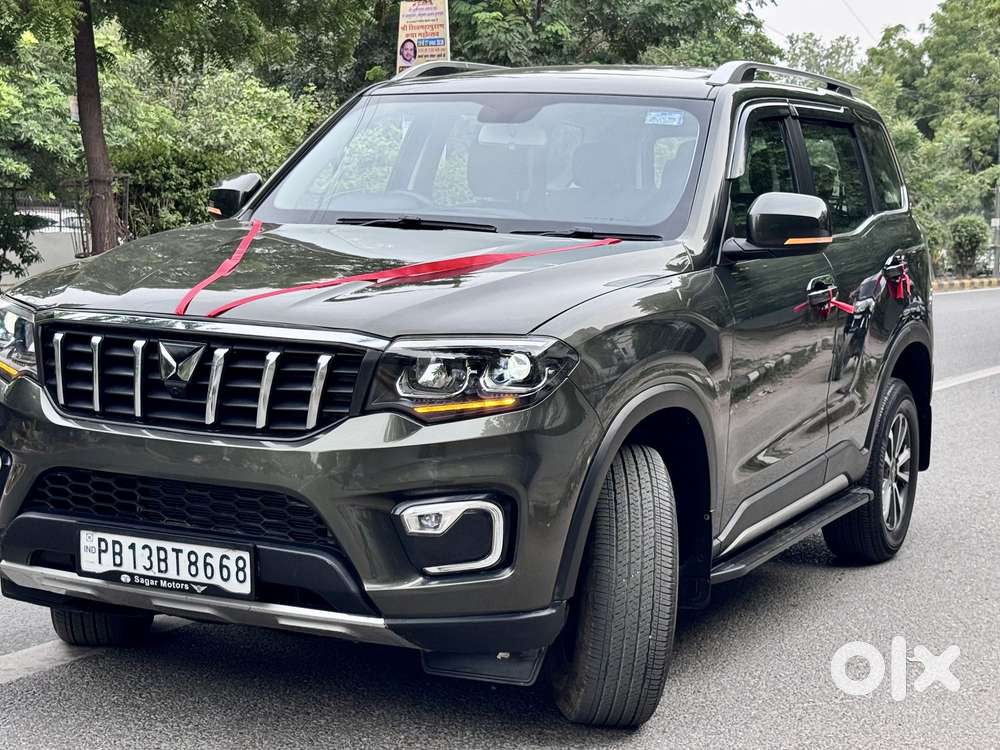 Mahindra Scorpio N Z8 Petrol Mt 7 Str, 2024, Petrol