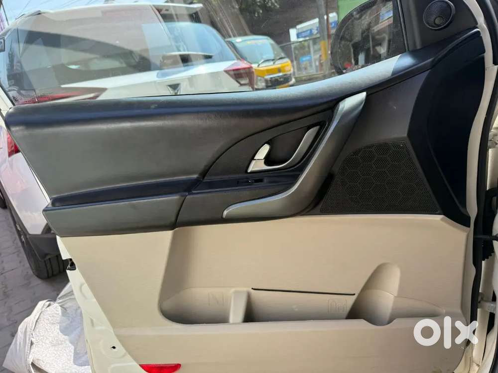 Mahindra Xuv500 W10 2018 For Sale