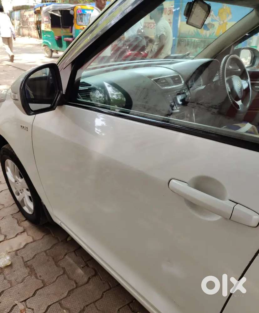 Maruti Suzuki Swift Dzire 2013