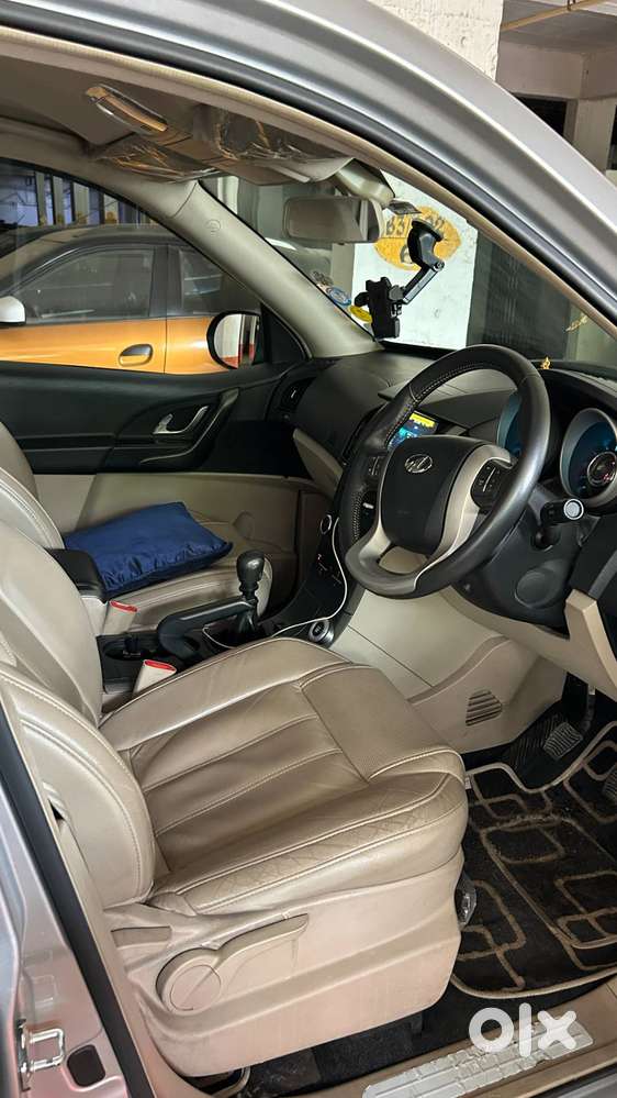 Xuv500 W8 2016 68k Mt Single Owner - Great Condition