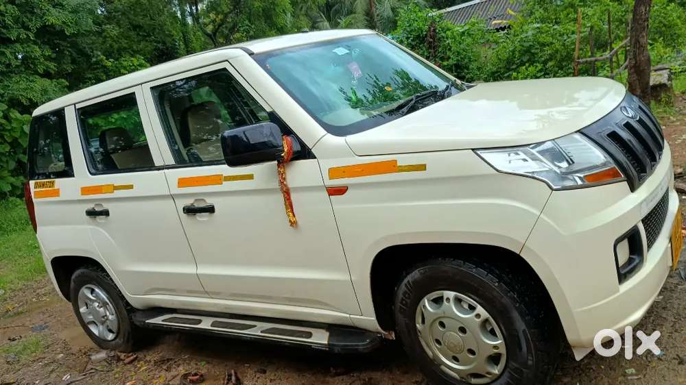 Mahindra Tuv 300 2019 Diesel Well Maintained
