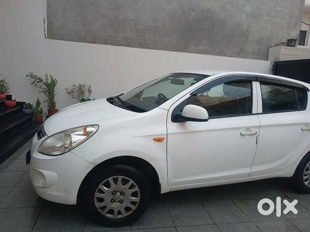 Hyundai I20 Magna 2010-2012 Petrol