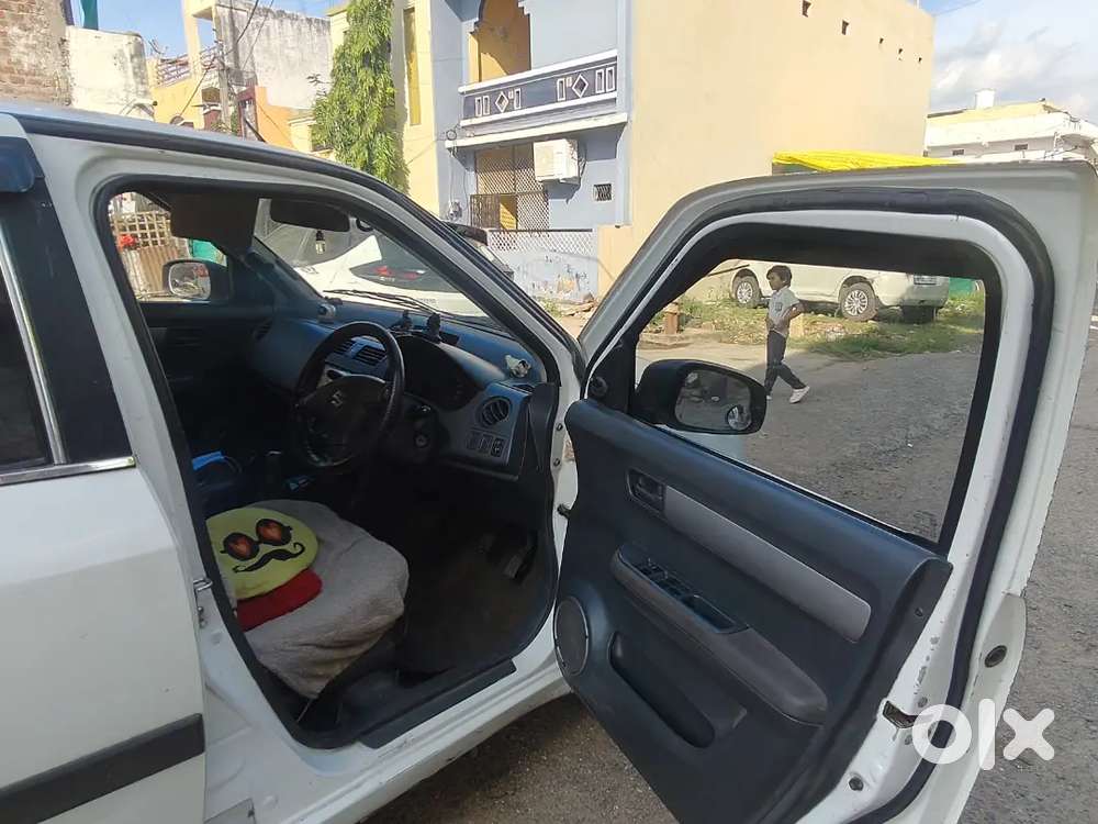 Maruti Suzuki Dzire 2015