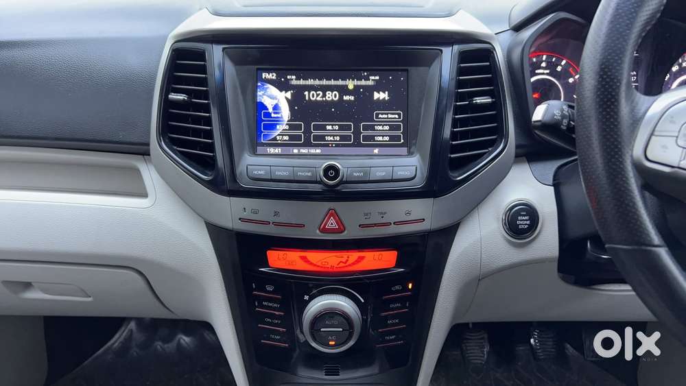Mahindra Xuv300 W8, 2019, Petrol