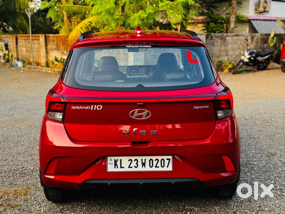 Hyundai Grand I10 Nios Sportz, 2023, Petrol