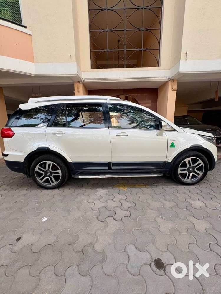 Tata Hexa 2.2 Xta 4x2 7 Str, 2017, Diesel