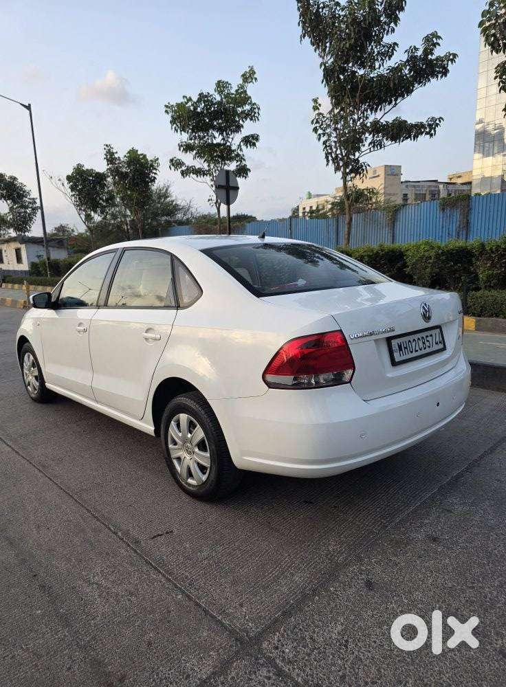 Volkswagen Vento 2010-2013 Petrol Trendline, 2011, Petrol