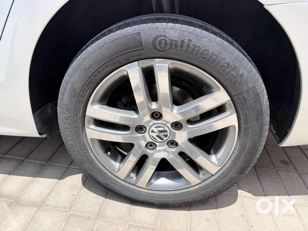 Volkswagen Jetta 2.0 Highline At (2014)