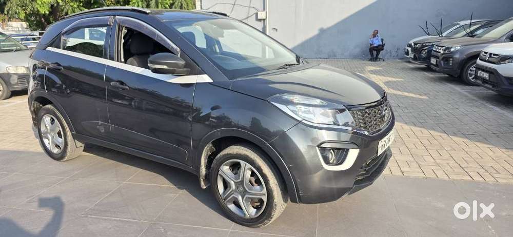 Tata Nexon 1.5 Revotorq Xm, 2018, Diesel