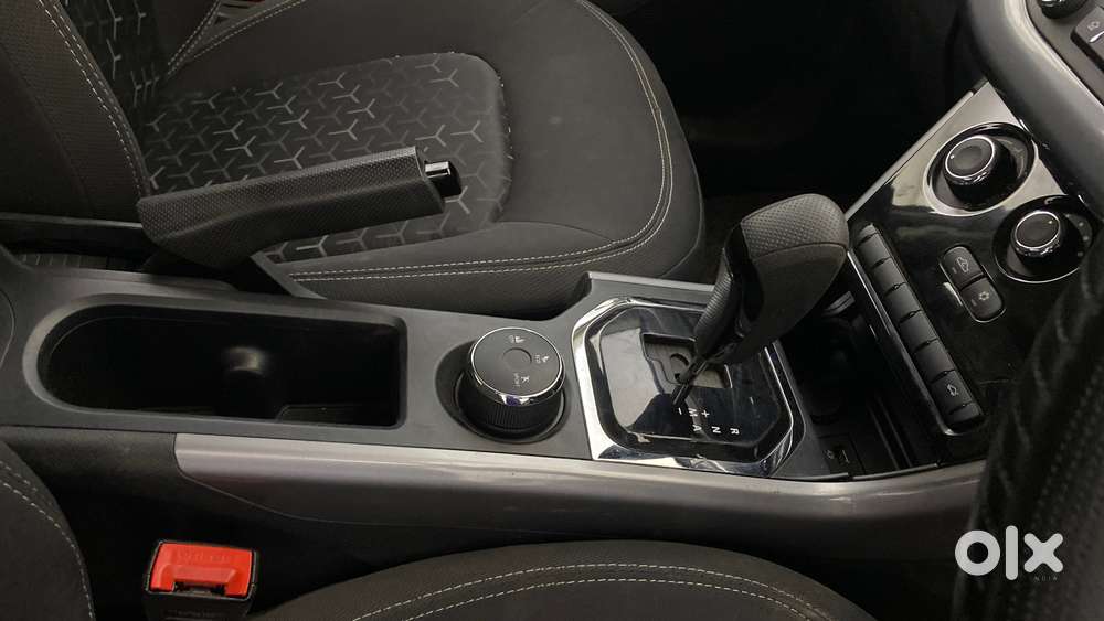 Tata Nexon 1.5 Revotorq Xma Amt, 2021, Petrol