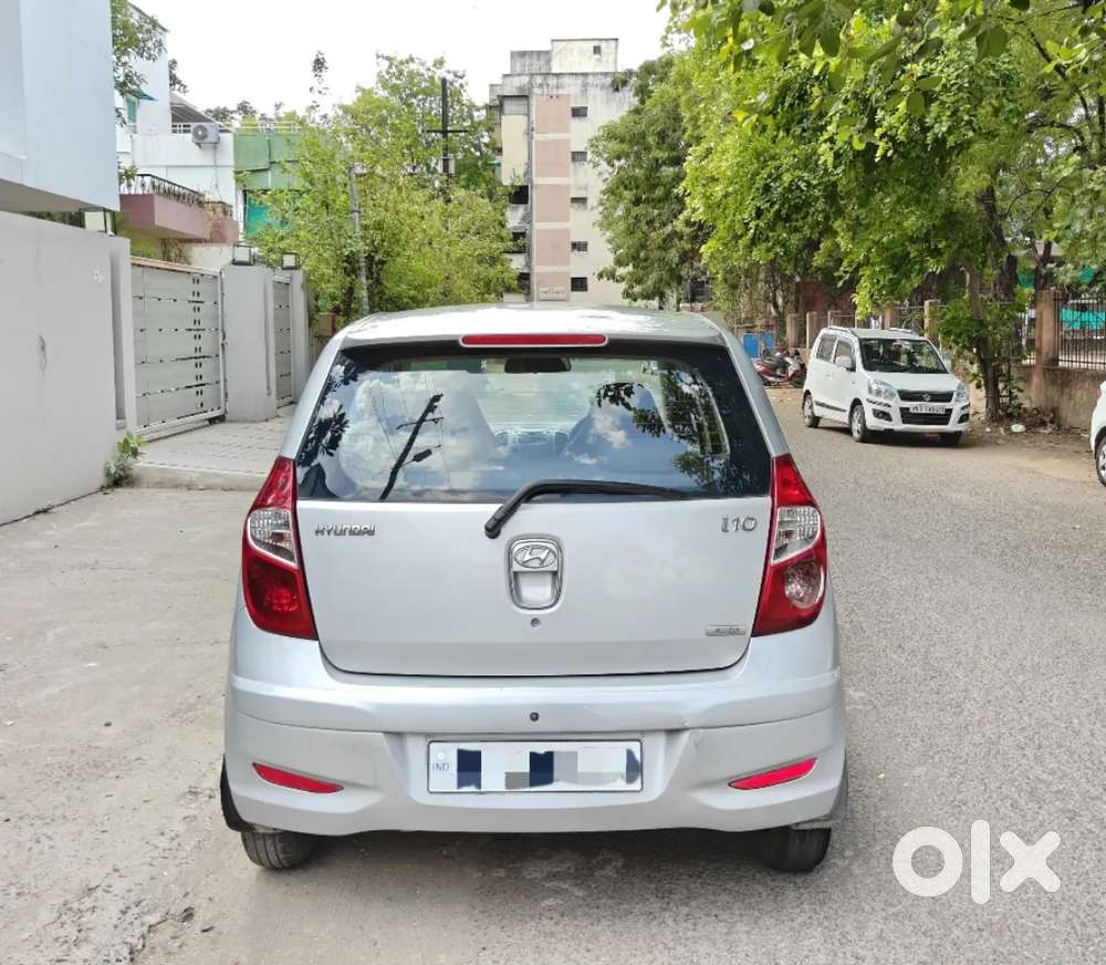 Hyundai I10 Sportz At, 2013, Petrol