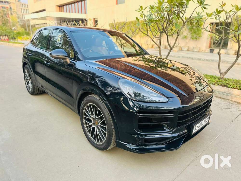 Porsche Cayenne E-hybrid Platinum Edition, 2023, Petrol