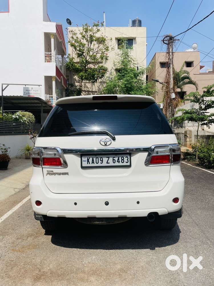 Toyota Fortuner 3.0 4x4 Manual, 2011, Diesel