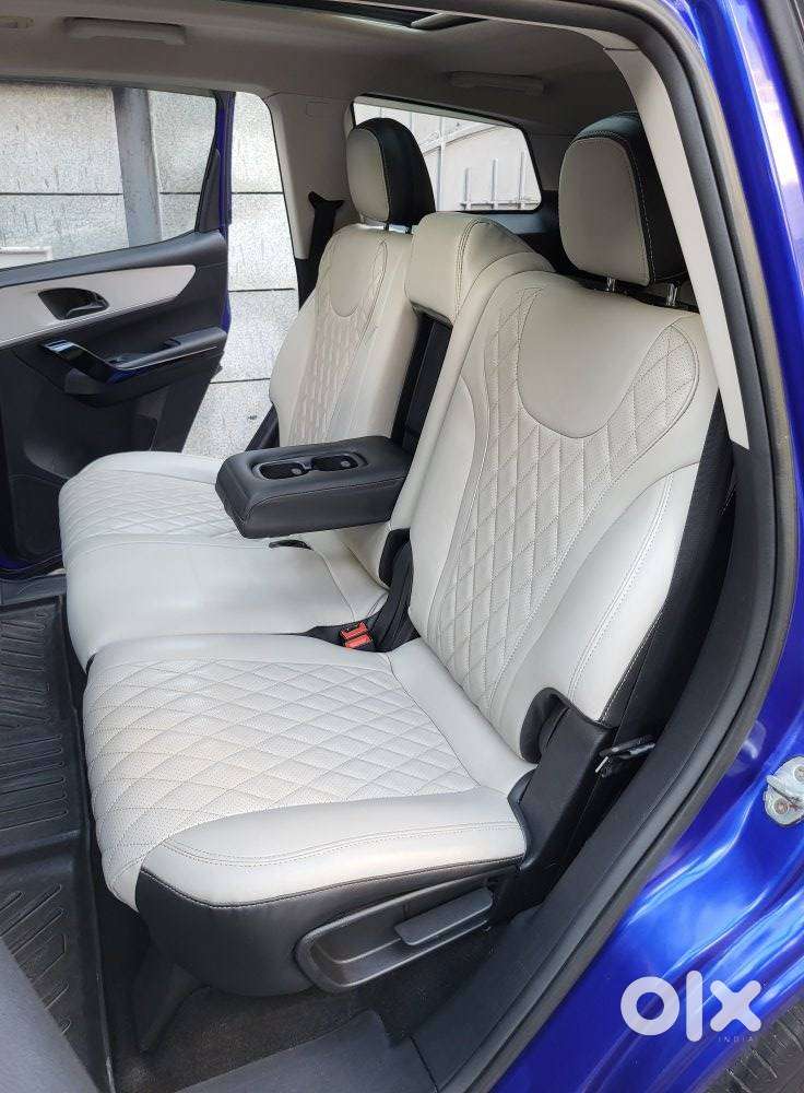 Mahindra Xuv700 2.2 Ax 5 Diesel Mt 7 Str, 2023, Diesel