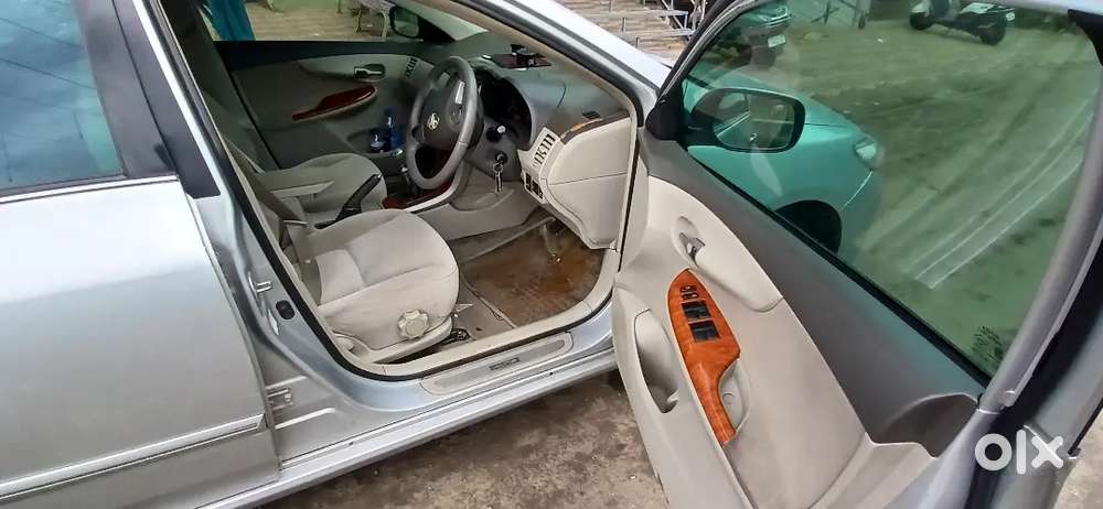 Toyota Corolla Altis 2011 Diesel