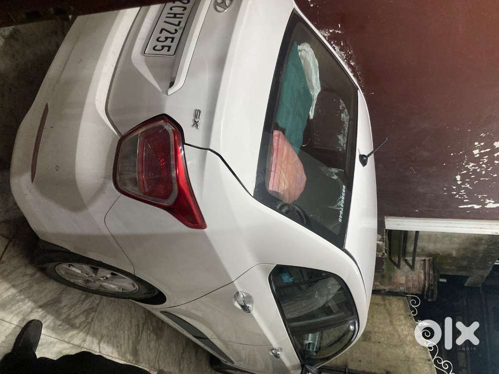 Xcent In Mint Condition. Top Model Full Automatic