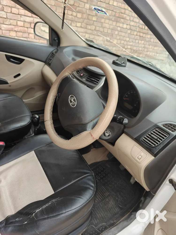 Hyundai Eon 2013 Petrol 70000 Km Driven