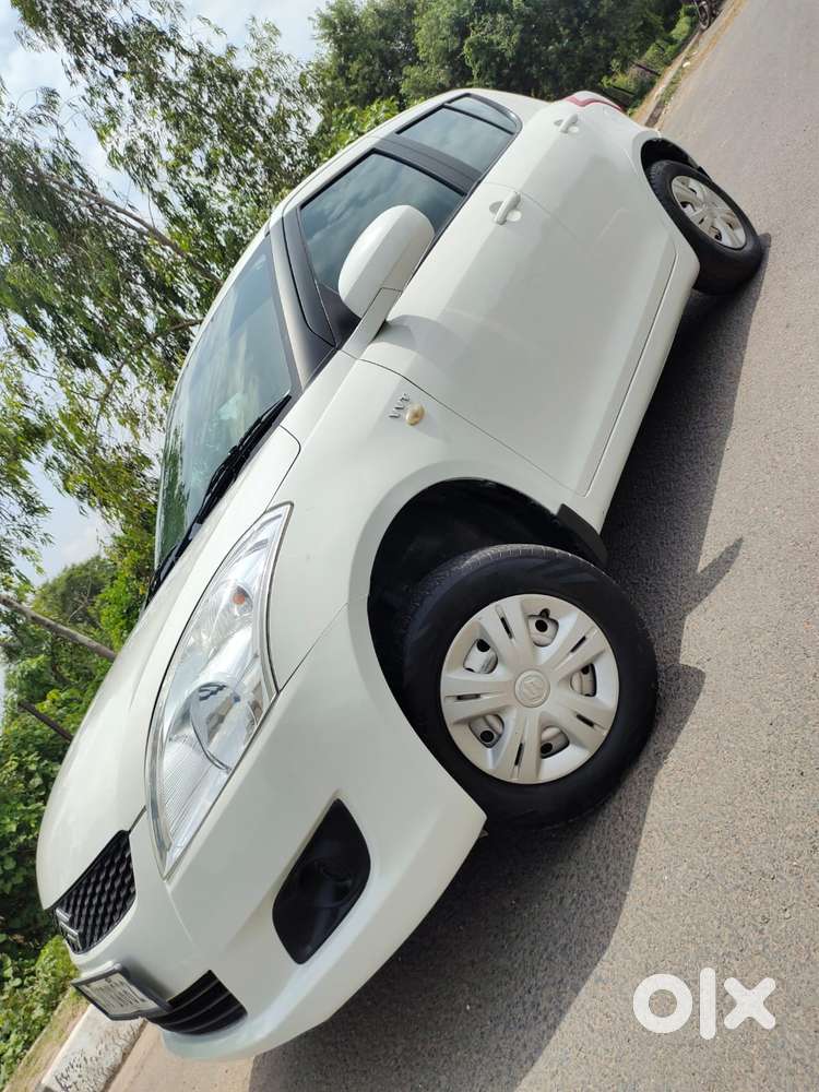 Maruti Suzuki Swift Lxi, 2014, Cng & Hybrids