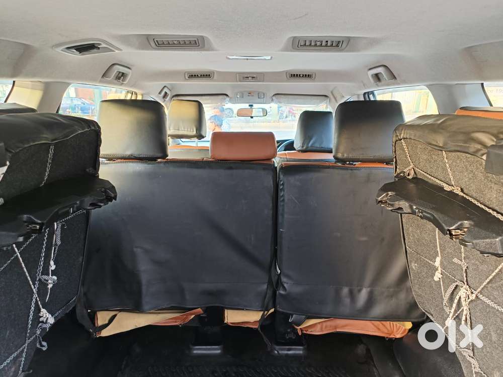 Toyota Innova Crysta 2.4 G Mt, 2023, Diesel