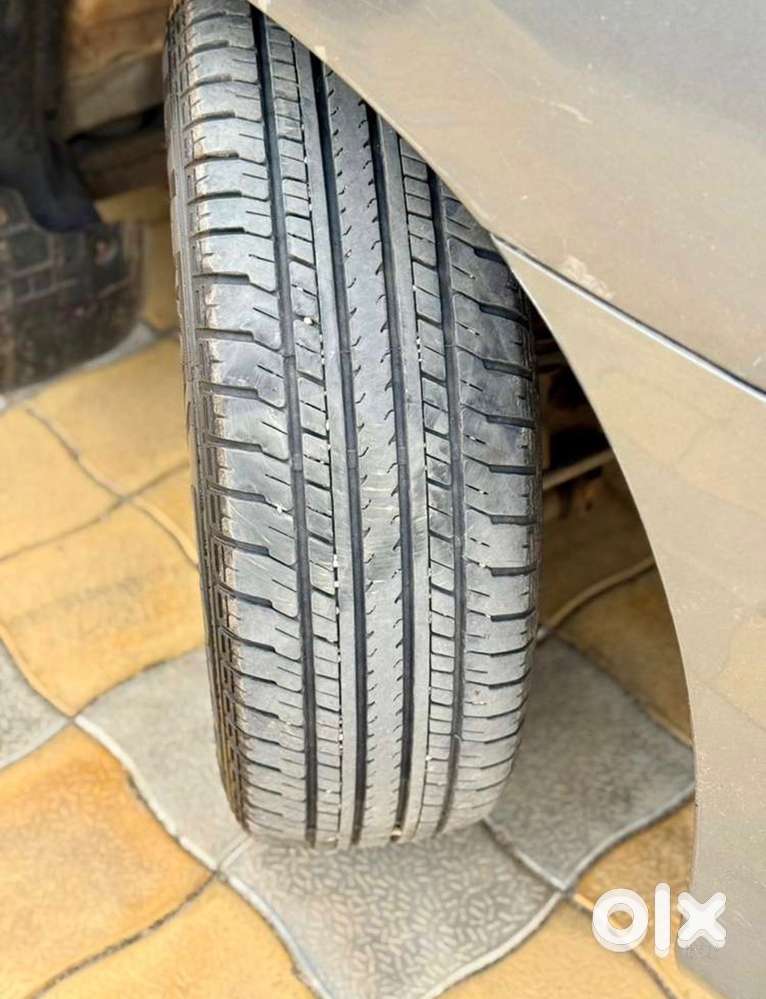 Toyota Innova 2013 Diesel 217000 Km Driven