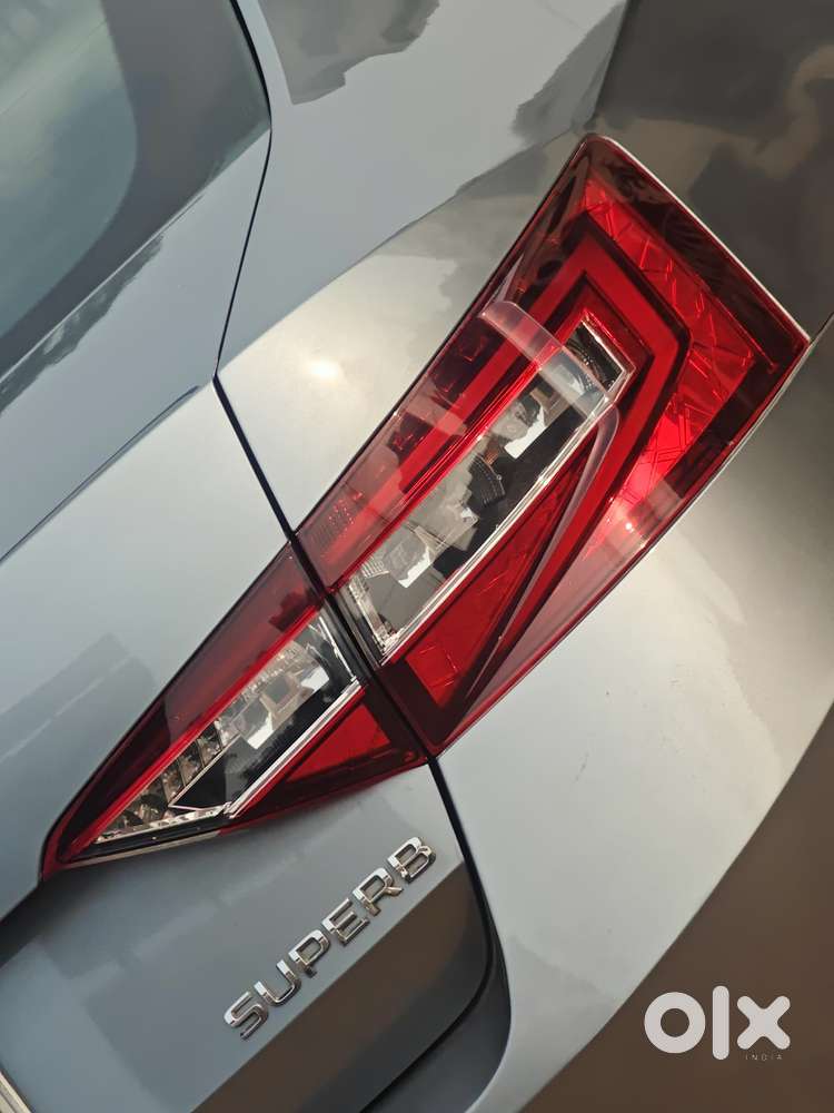 Skoda Superb 2.0 L&k Tsi At, 2020, Petrol