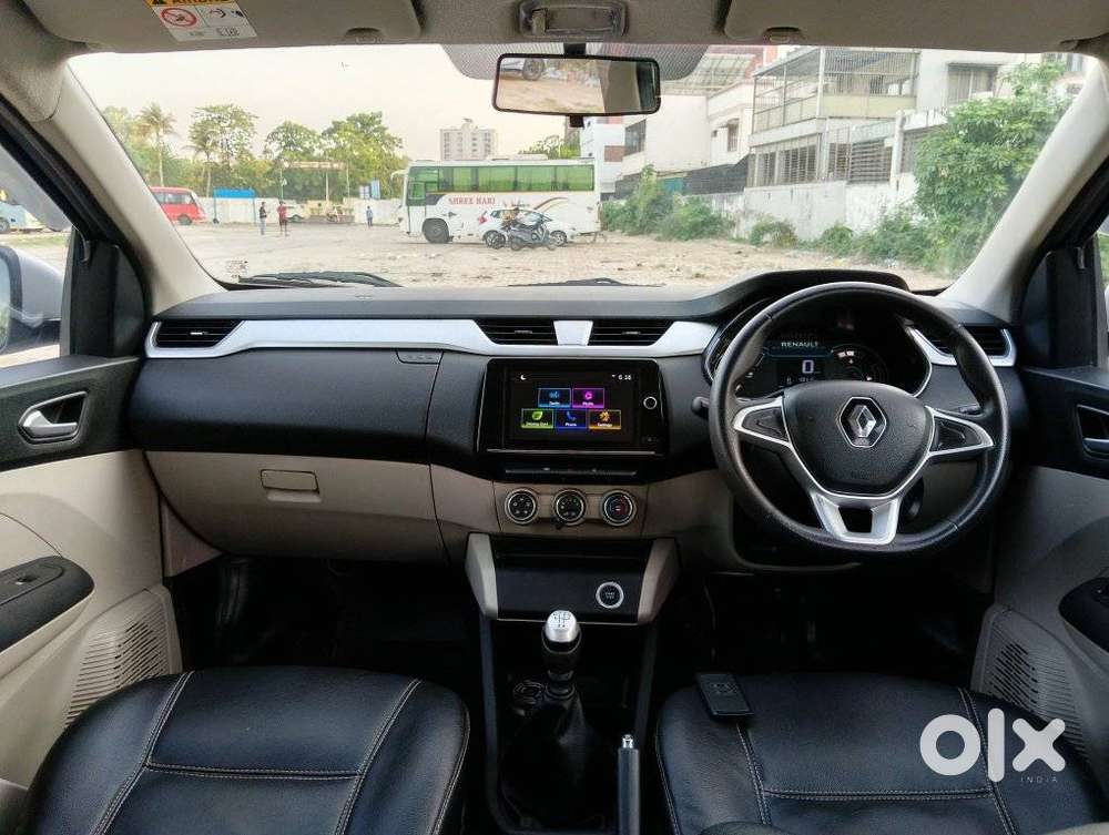 Renault Triber Rxz, 2021, Petrol