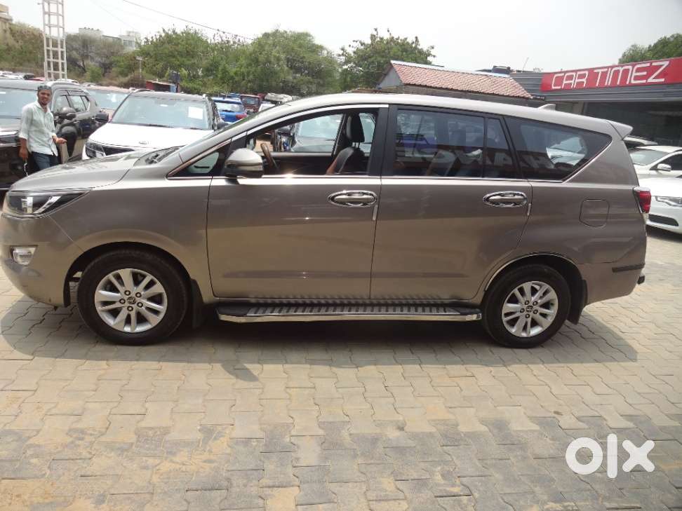 Toyota Innova Crysta 2.8 Gx At, 2016, Diesel