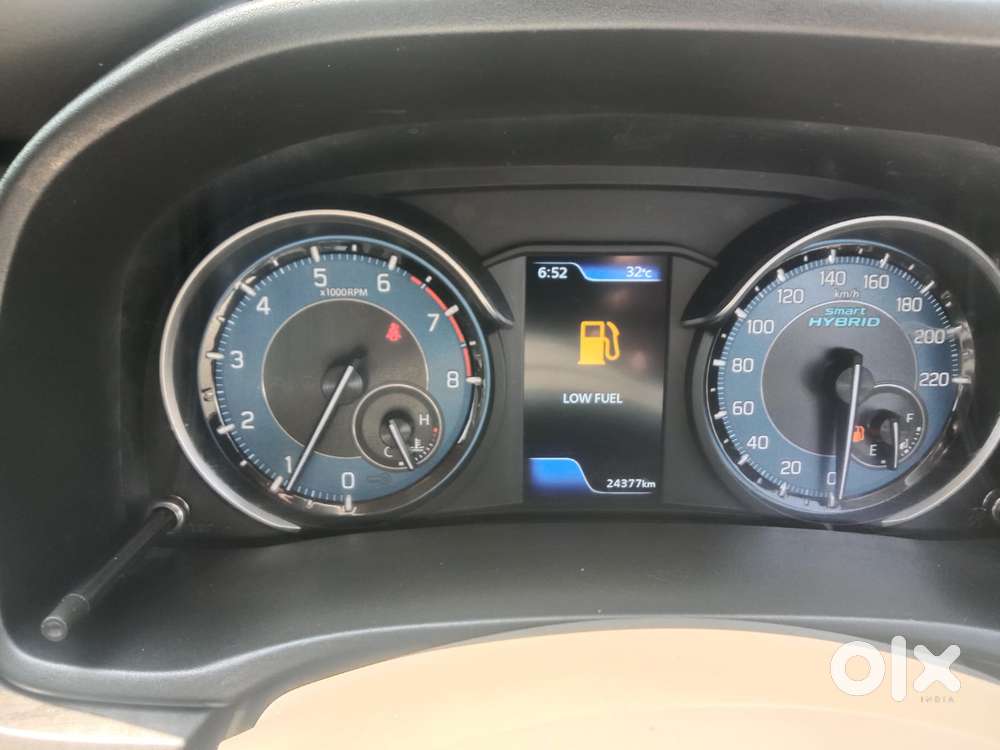 Maruti Suzuki Ertiga 1.5 Zxi, 2022, Petrol