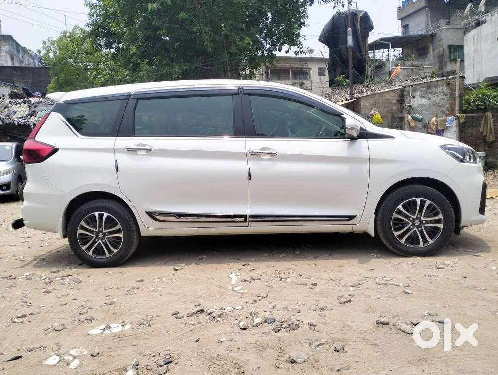 Maruti Suzuki Ertiga 1.5 Zxi Plus Shvs, 2022, Petrol