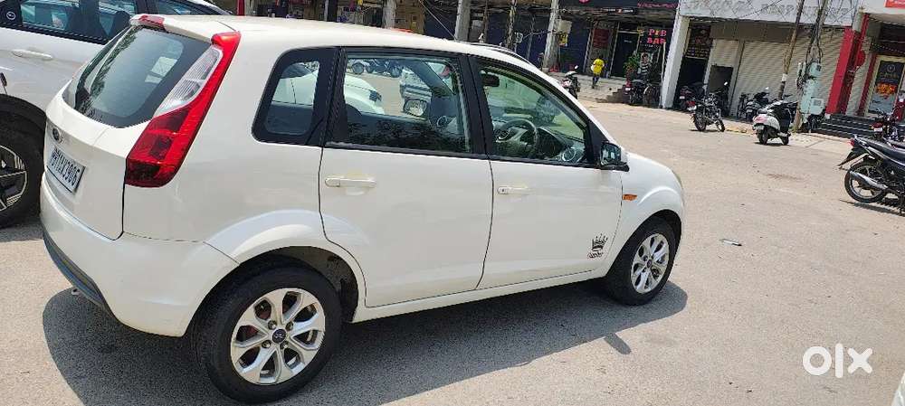 Ford Figo 2012 Diesel Well Maintained