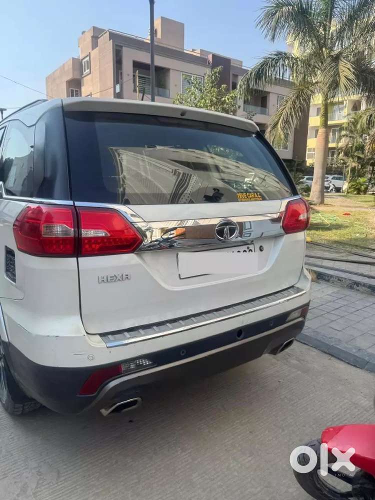 Tata Hexa 2.2 Xta 2018 मॉडल