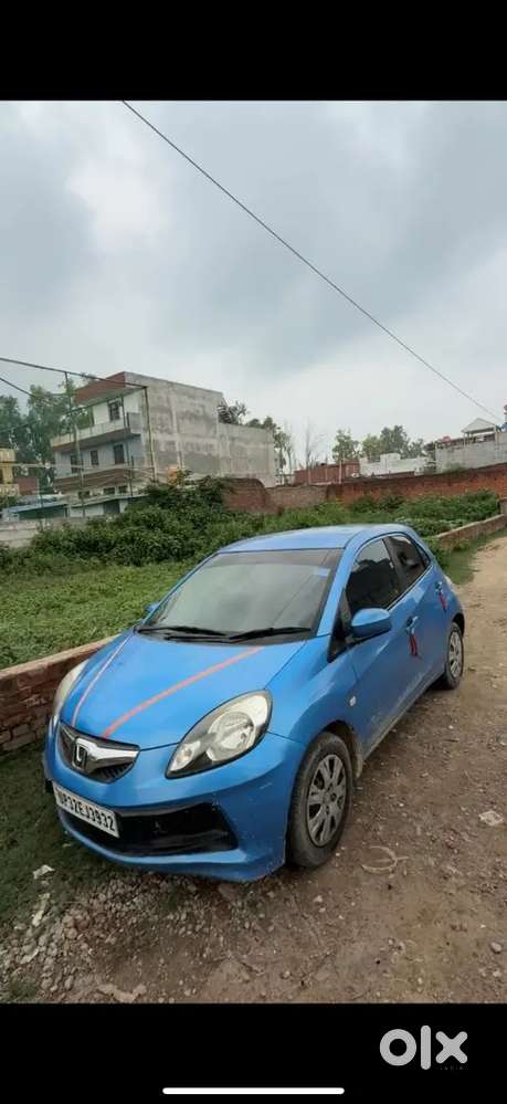 Honda Brio 2012 Petrol Well Maintained