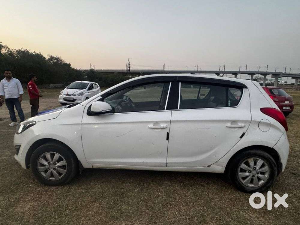 Hyundai I20 Sportz 1.2 Bs-iv, 2013, Petrol