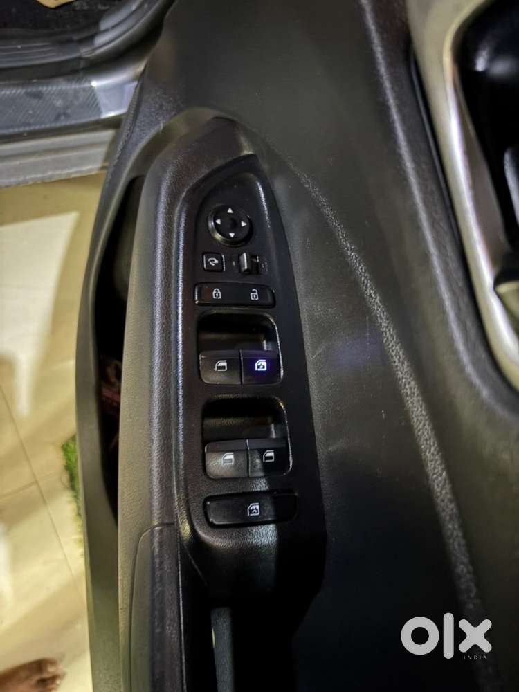 Hyundai Venue Petrol 2020
