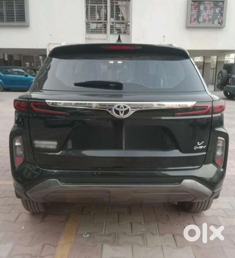 Toyota Automatic Hybrid 2026