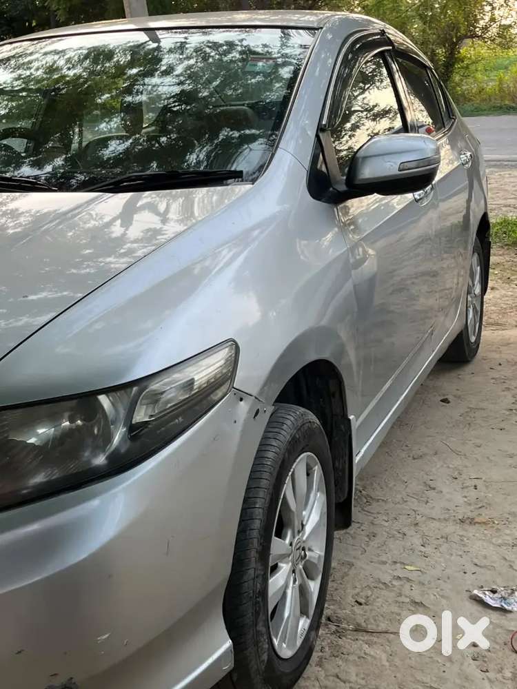 Honda City 2013 Cng & Hybrids 105000 Km Driven