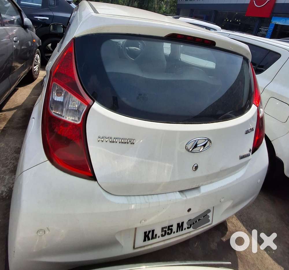 Hyundai Eon 0.8 Magna (o), 2011, Petrol