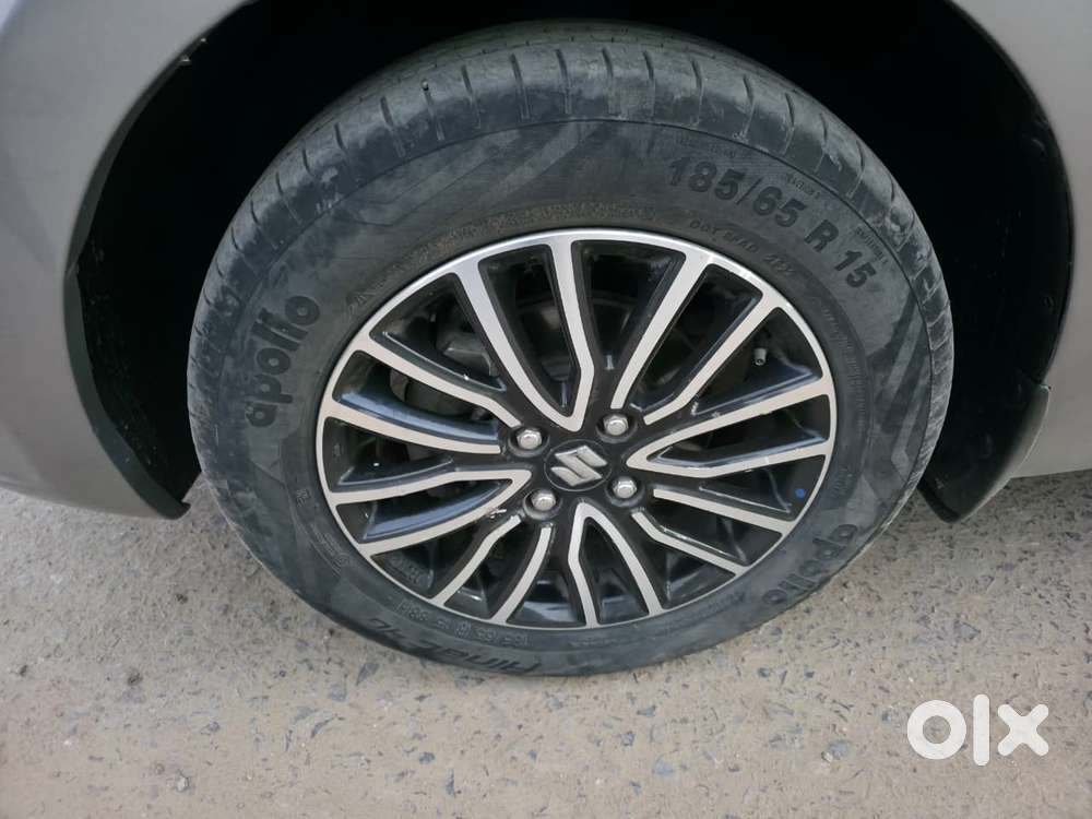 Maruti Suzuki Dzire Zxi Ags, 2022, Petrol