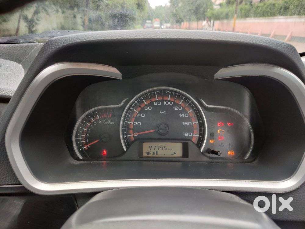 Maruti Suzuki Alto K10 1.0 Vxi, 2016, Petrol