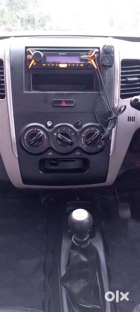 Maruti Suzuki Wagon R Vxi, 2016, Petrol