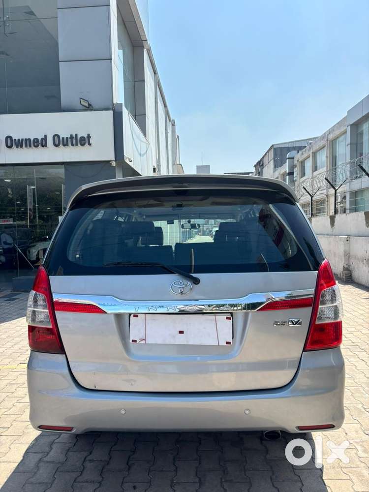 Toyota Innova 2012-2013 2.5 Vx (diesel) 7 Seater, 2015