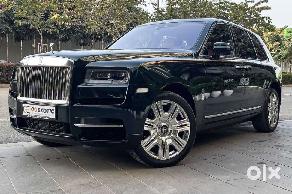 Rolls-royce Cullinan V12, 2022, Petrol