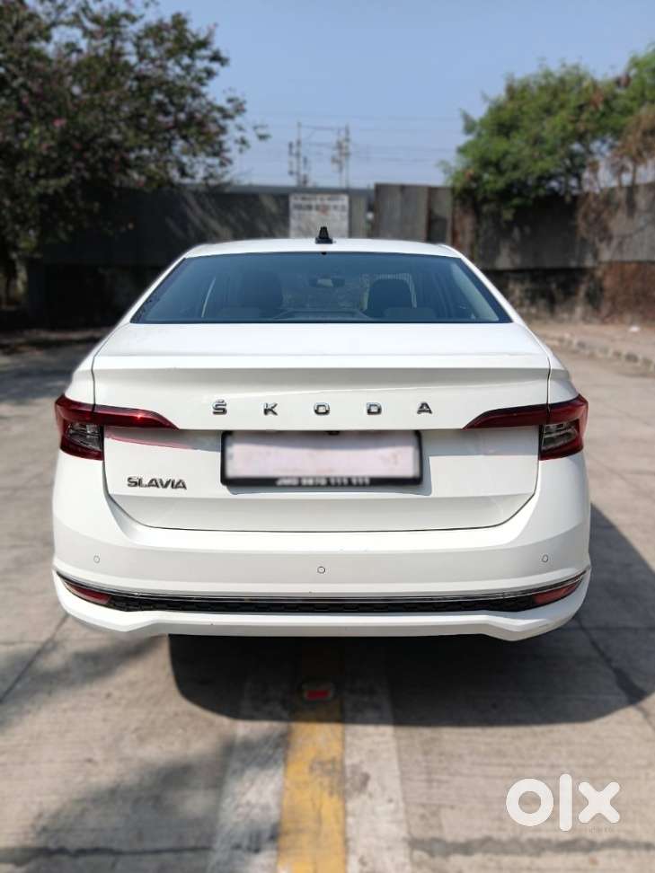 Skoda Slavia 1.0 Tsi Style, 2023, Petrol