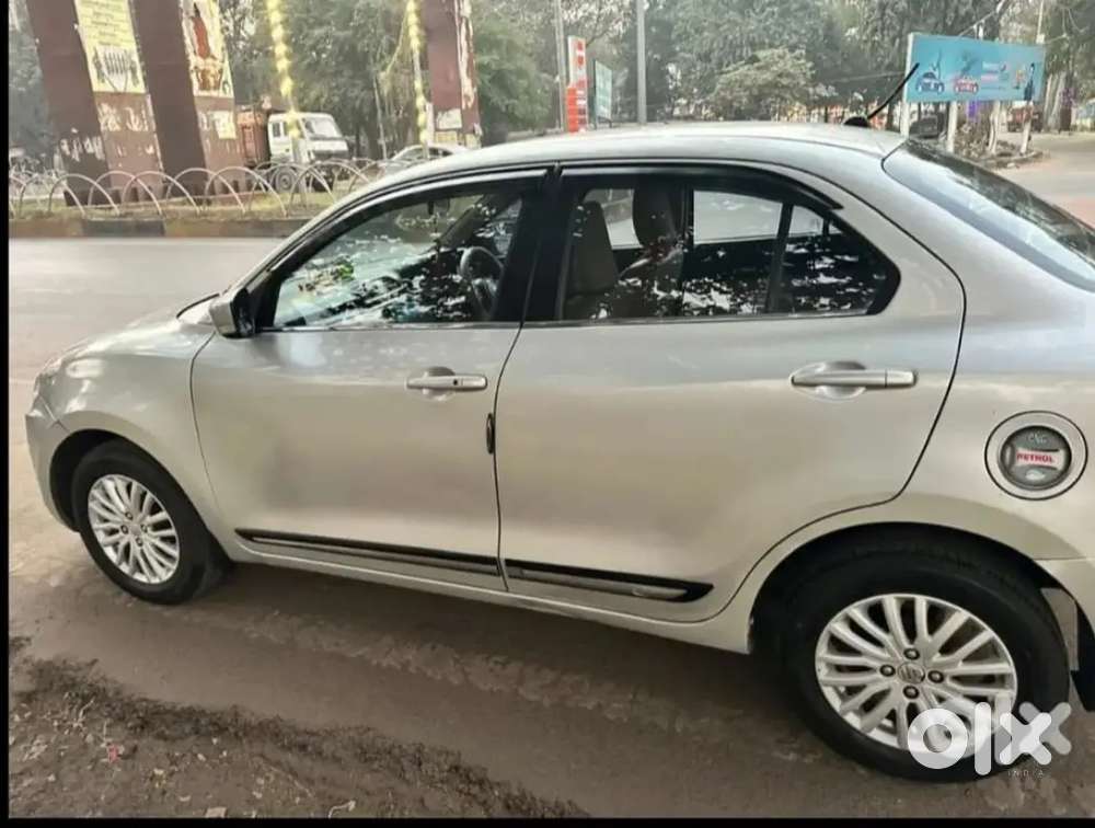 Maruti Suzuki Swift Dzire 2018 Petrol Well Maintained