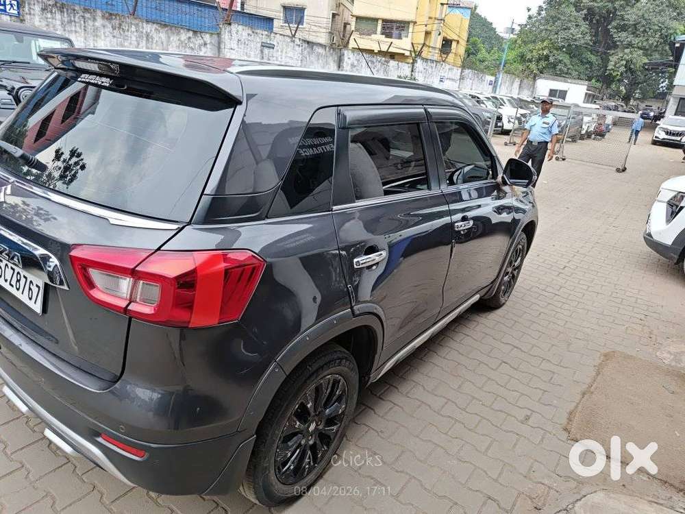 Maruti Suzuki Brezza 1.5 Zxi Smart Hybrid, 2021, Petrol