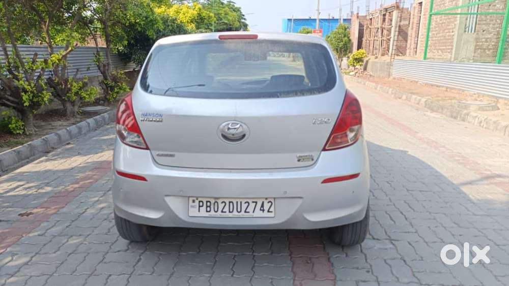 Hyundai I20 Sportz 1.4 Crdi 6 Speed Bs-iv, 2012, Diesel