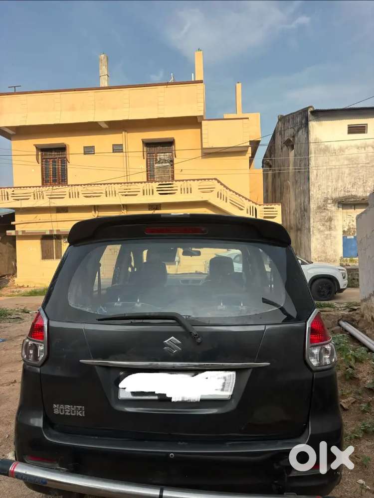 Maruti Suzuki Ertiga Zdi 2015