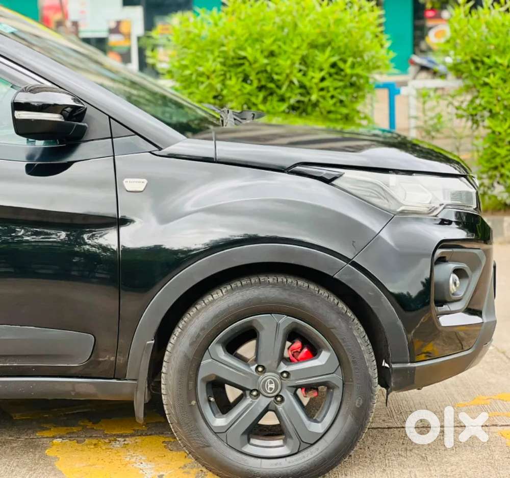 Tata Nexon 1.2 Revotron Xz Plus Hs Dark Edition, 2022, Petrol